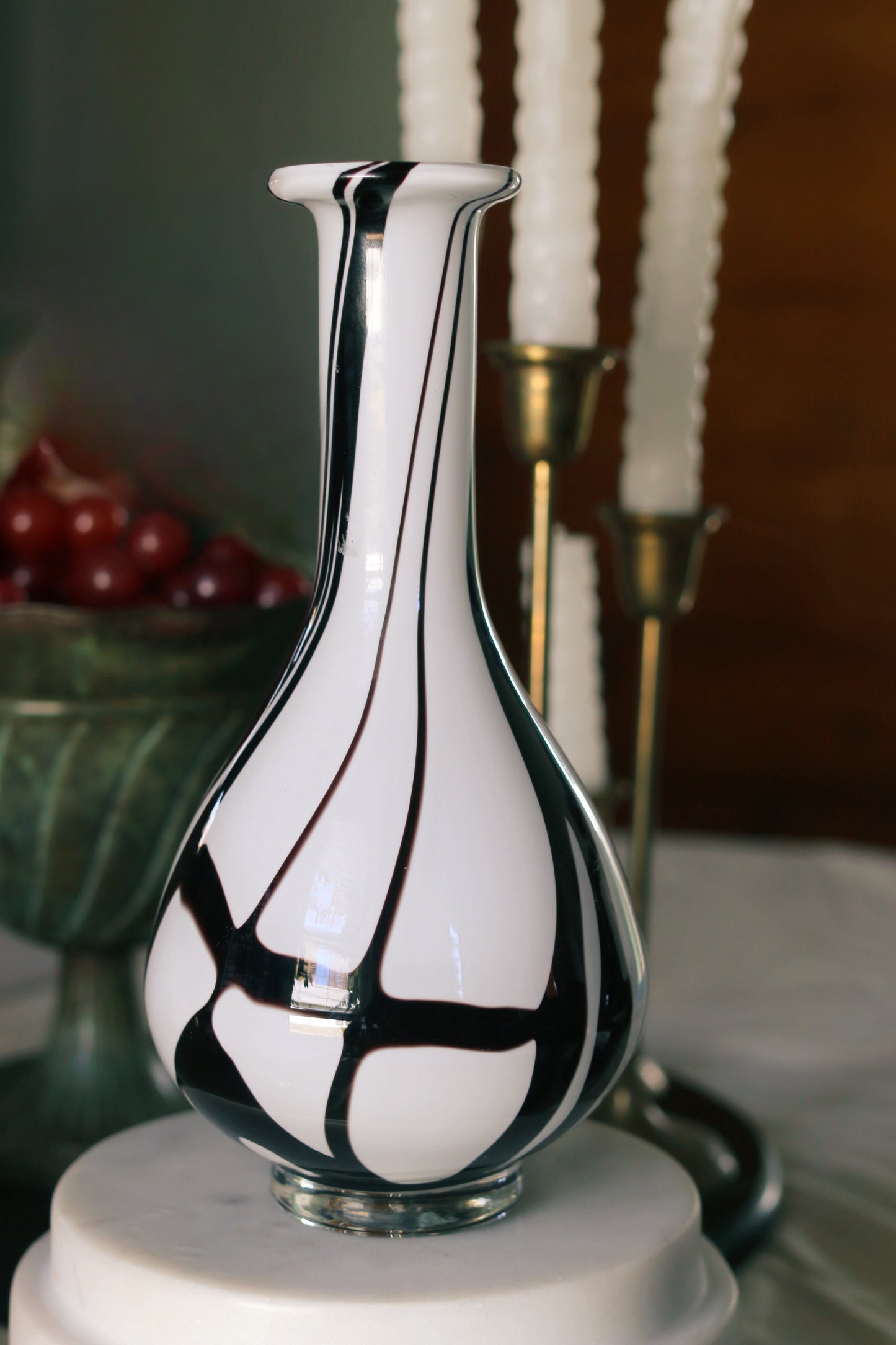 Black And White  Tarnowiec Polish Art Glass Vase