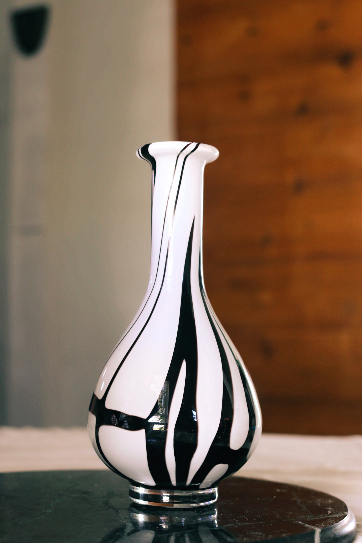 Black And White  Tarnowiec Polish Art Glass Vase