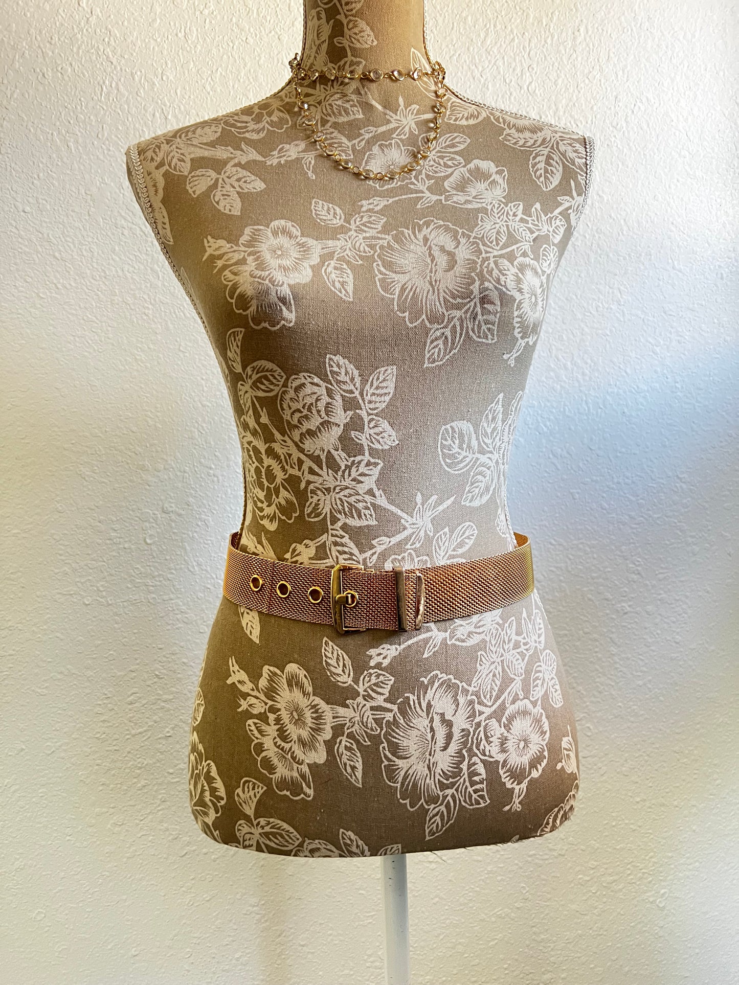 Vintage Gold Mesh Belt